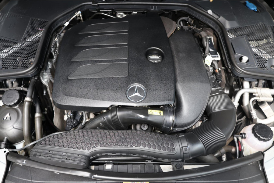 Mercedes-Benz C-Klasse 200 AMG Line LED/VIRTUAL/SFEER/PANORAMADAK/LEER+S.VERWARMING+MEMORY/LMV/CAM/LINE/ACC/ECC/12 MDN GARANTIE!