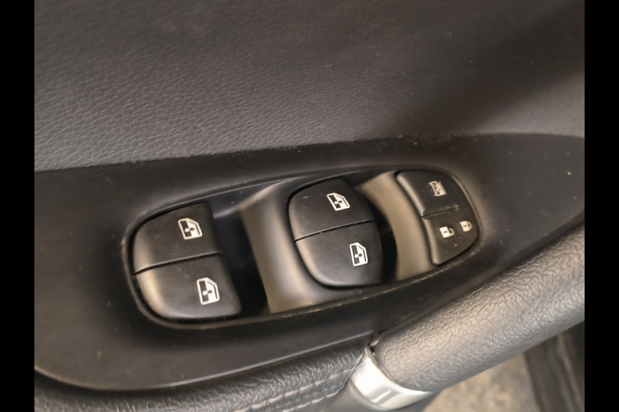 Nissan QASHQAI 1.3 DIG-T N-Connecta Rijklaar + 12 maanden Bovag-garantie Henk Jongen Auto's in Helmond,  al 50 jaar service zoals 't hoort!