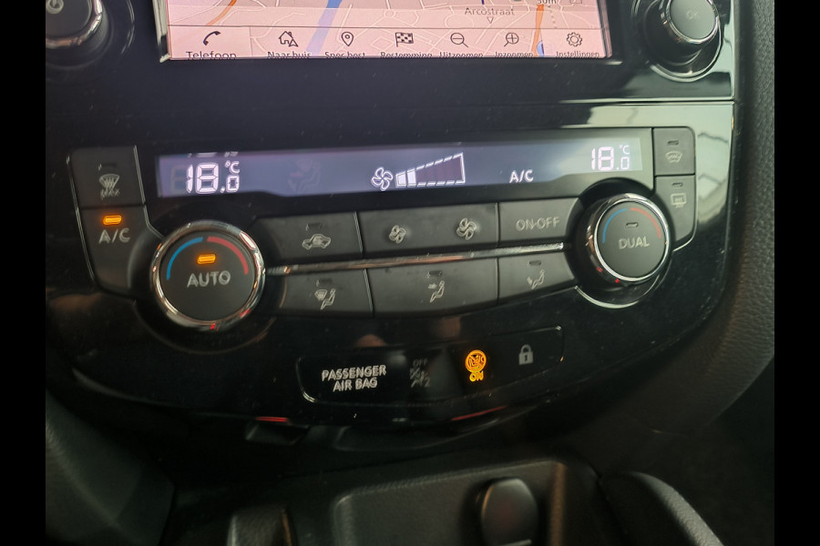 Nissan QASHQAI 1.3 DIG-T N-Connecta Rijklaar + 12 maanden Bovag-garantie Henk Jongen Auto's in Helmond,  al 50 jaar service zoals 't hoort!