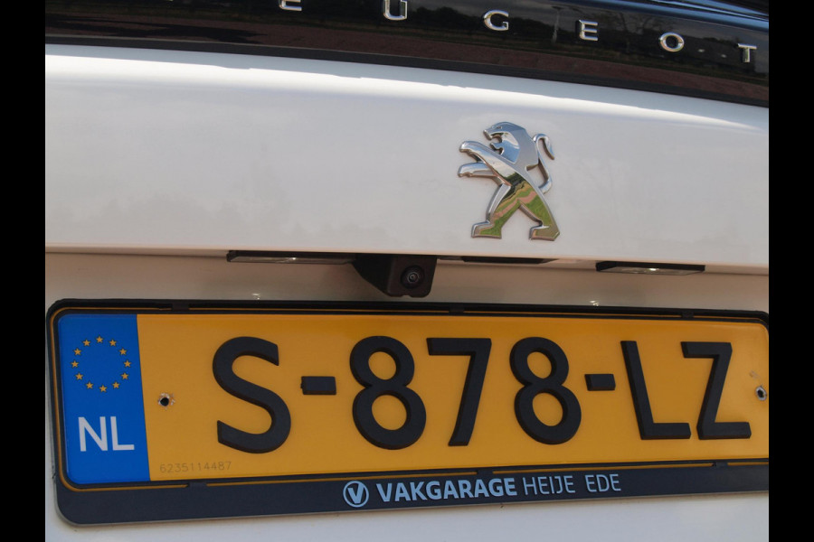 Peugeot 2008 1.2 PureTech Allure | Camera | Apple Carplay | Cruise Control | Dealeronderhouden |