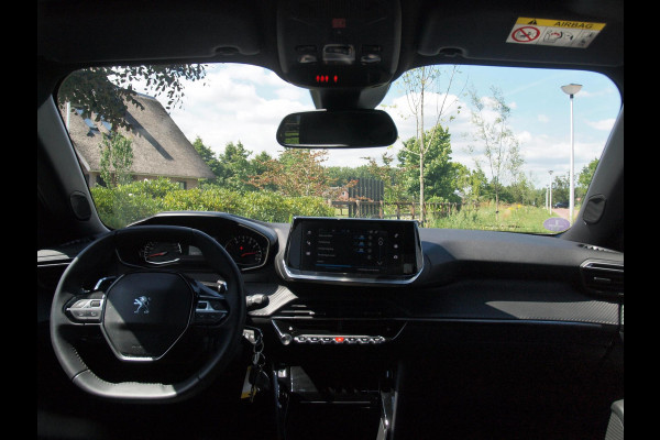 Peugeot 2008 1.2 PureTech Allure | Camera | Apple Carplay | Cruise Control | Dealeronderhouden |