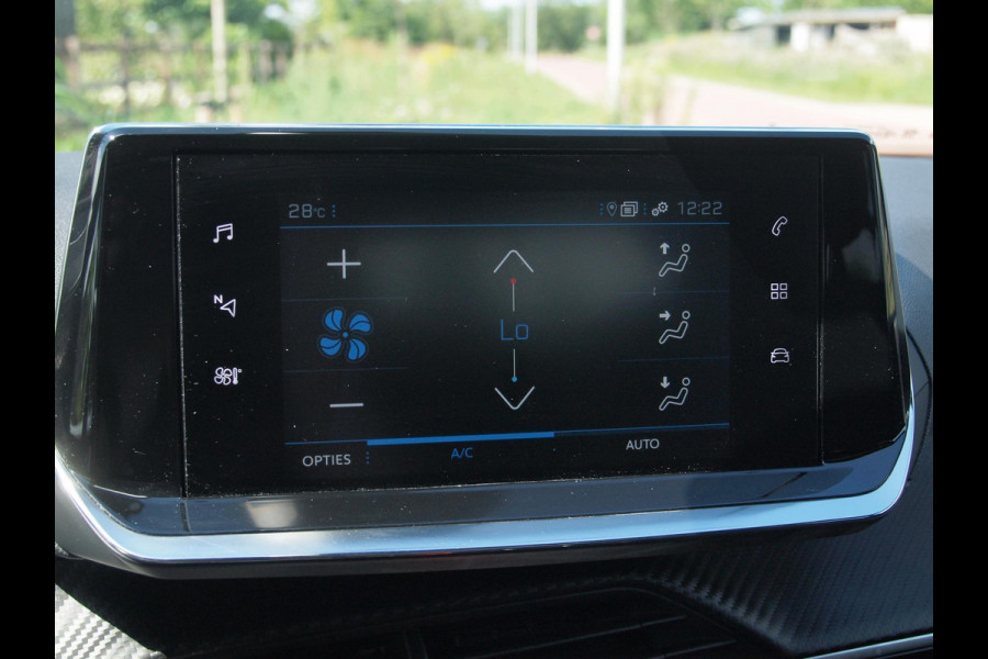 Peugeot 2008 1.2 PureTech Allure | Camera | Apple Carplay | Cruise Control | Dealeronderhouden |