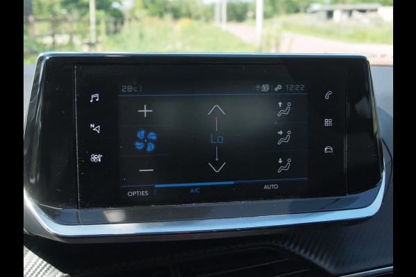 Peugeot 2008 1.2 PureTech Allure | Camera | Apple Carplay | Cruise Control | Dealeronderhouden |