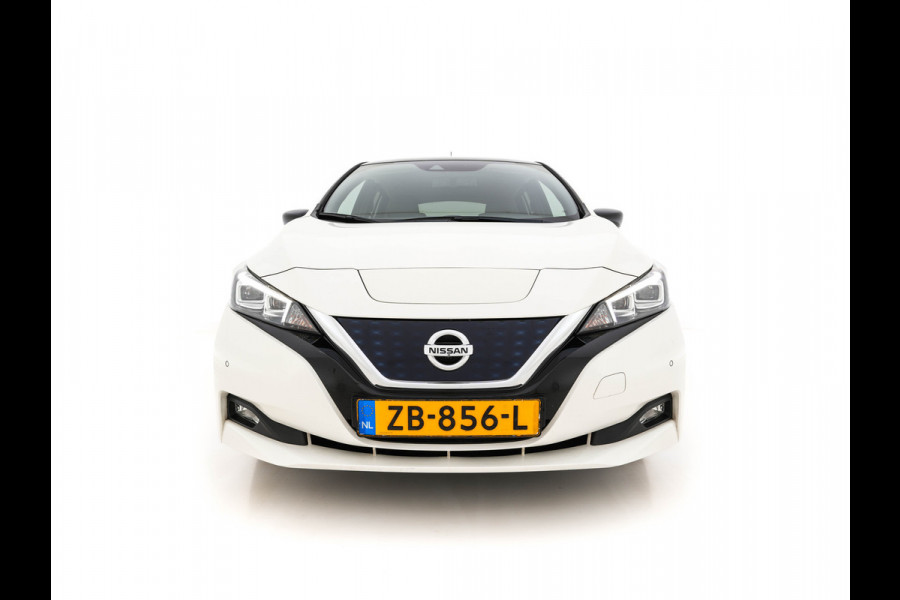 Nissan Leaf Tekna 40 kWh Aut. *LEATHER-FABRIC | FULL-LED | BOSE-SURROUND | ADAPTIVE-CRUISE | TOPVIEW | KEYLESS | NAVI-FULLMAP | BLINDSPOT | DAB+ | PDC | HEATED-COMFORTSEATS | TOWBAR | DIGI-COCKPIT | 17"ALU