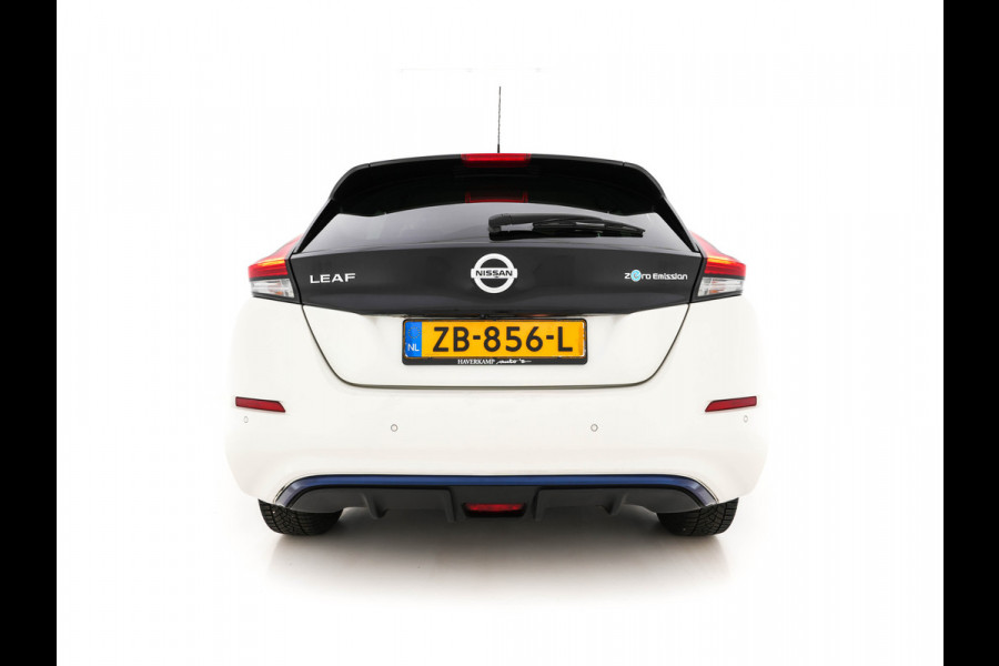 Nissan Leaf Tekna 40 kWh Aut. *LEATHER-FABRIC | FULL-LED | BOSE-SURROUND | ADAPTIVE-CRUISE | TOPVIEW | KEYLESS | NAVI-FULLMAP | BLINDSPOT | DAB+ | PDC | HEATED-COMFORTSEATS | TOWBAR | DIGI-COCKPIT | 17"ALU