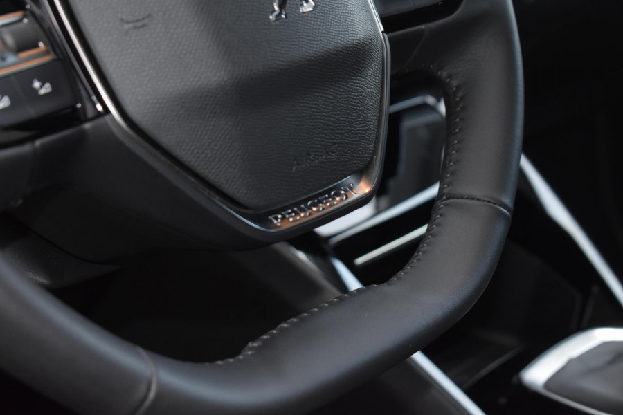 Peugeot 208 1.2 PureTech 100PK Allure Pack | Carplay | Camera | Cruise | Incl. garantie