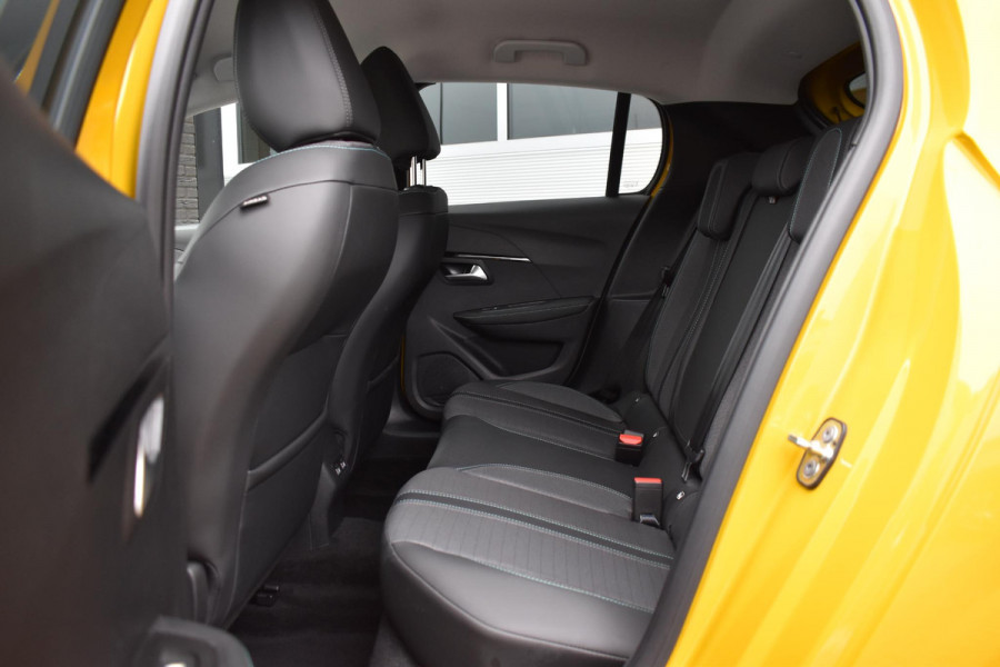 Peugeot 208 1.2 PureTech 100PK Allure Pack | Carplay | Camera | Cruise | Incl. garantie