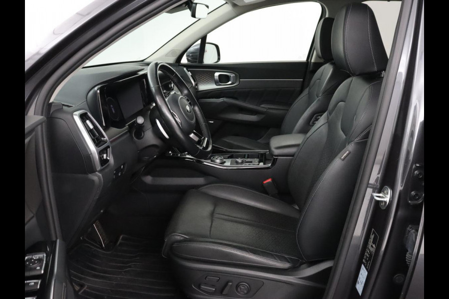 Kia Sorento 1.6 T-GDI Hybrid 2WD ExecutiveLine 7-persoons | Panoramadak | Stoelventilatie | Head-Up | 360 Camera | Leder | Adaptive cruise | Stoel & stuurverwarming | Park Assist | Memory | Carplay
