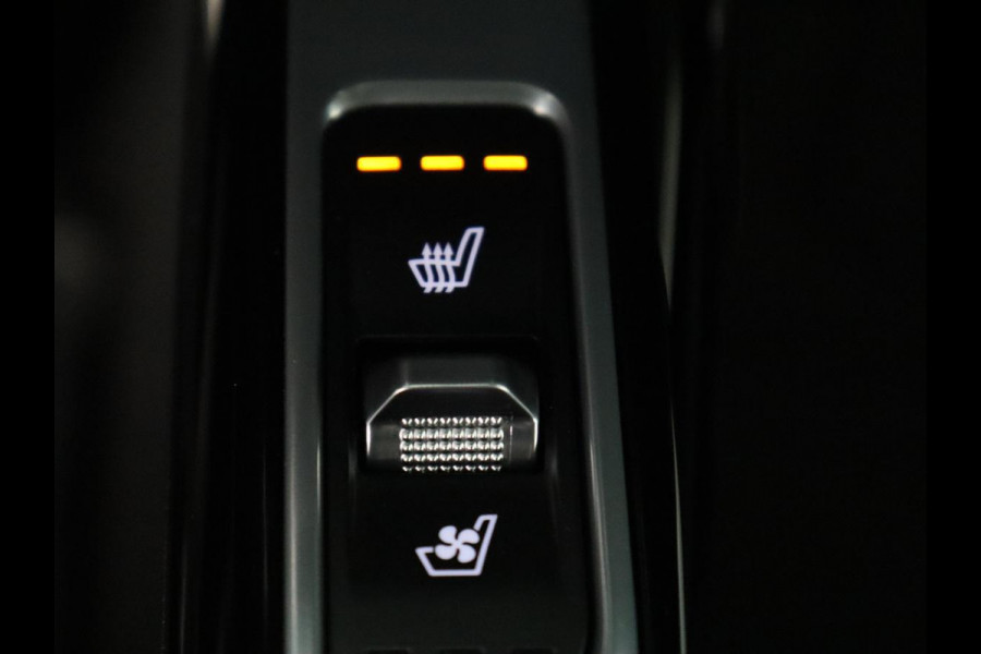 Kia Sorento 1.6 T-GDI Hybrid 2WD ExecutiveLine 7-persoons | Panoramadak | Stoelventilatie | Head-Up | 360 Camera | Leder | Adaptive cruise | Stoel & stuurverwarming | Park Assist | Memory | Carplay