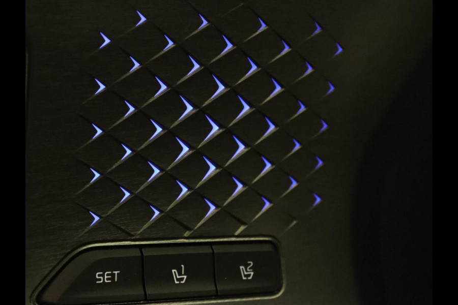 Kia Sorento 1.6 T-GDI Hybrid 2WD ExecutiveLine 7-persoons | Panoramadak | Stoelventilatie | Head-Up | 360 Camera | Leder | Adaptive cruise | Stoel & stuurverwarming | Park Assist | Memory | Carplay