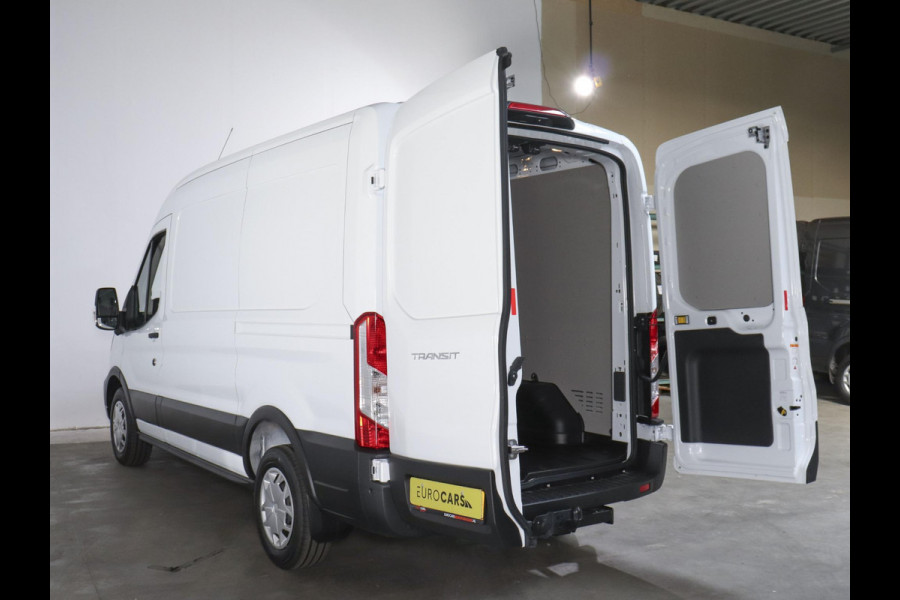 Ford Transit 130pk 2.0 L2H2 Trend Automaat Airco Navi Cruise Airco Navi Cruise Control Trekhaak