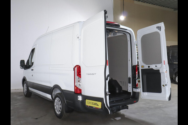 Ford Transit 130pk 2.0 L2H2 Trend Automaat Airco Navi Cruise Airco Navi Cruise Control Trekhaak