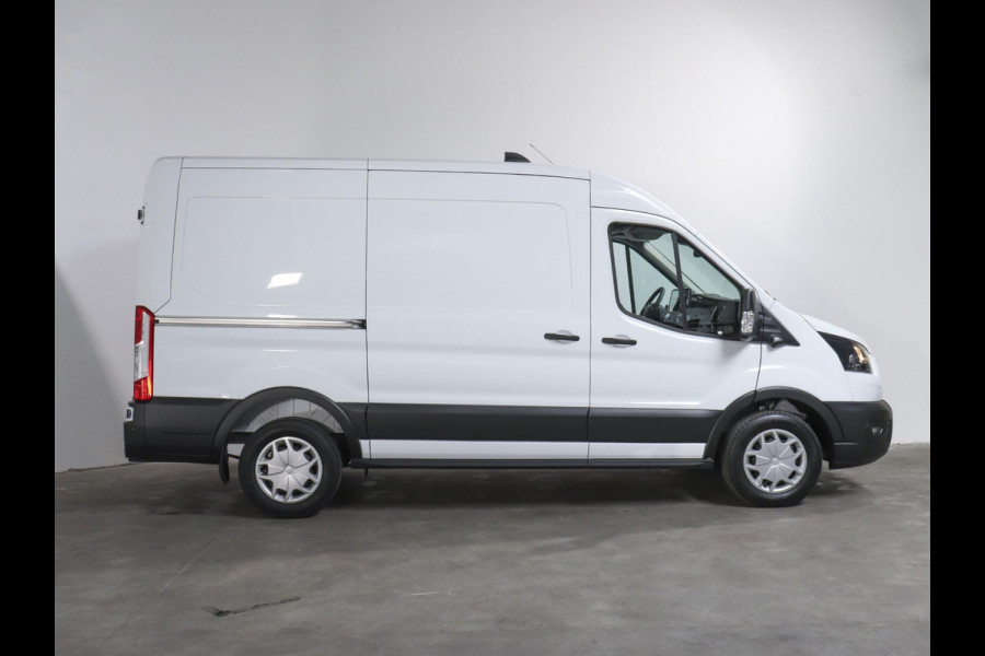 Ford Transit 130pk 2.0 L2H2 Trend Automaat Airco Navi Cruise Airco Navi Cruise Control Trekhaak
