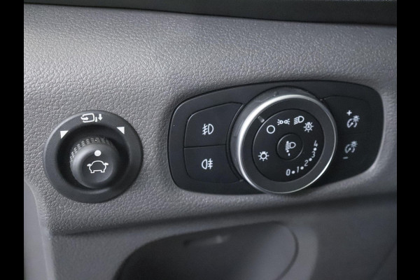 Ford Transit 130pk 2.0 L2H2 Trend Automaat Airco Navi Cruise Airco Navi Cruise Control Trekhaak