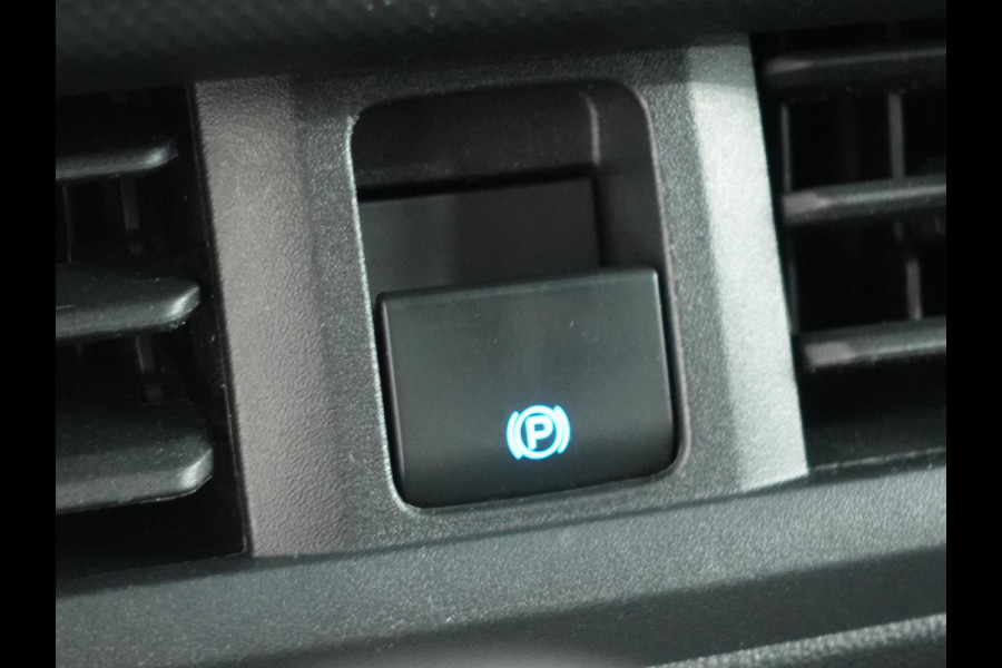Ford Transit Custom L2H1 Trend Navigatie Apple Carplay Camera Trekhaak Parkeersensoren Cruise control Airco