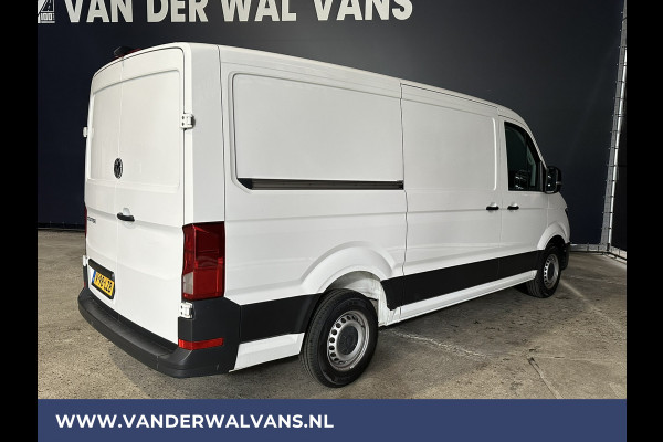 Volkswagen Crafter 2.0 TDI 141pk L3H2 (oude L2H1) Euro6 Airco | Camera | Bijrijdersbank | Apple carplay Android auto, stoelverwarming, 3000kg trekvermogen