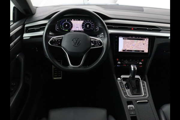 Volkswagen Arteon 1.4 TSI eHybrid Elegance | Nappaleder | Stoel & stuurverwarming | Camera | Massage | Matrix LED | Adaptive cruise | Navigatie | Achterbankverwarming | Virtual Cockpit | PHEV