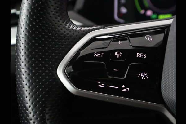Volkswagen Arteon 1.4 TSI eHybrid Elegance | Nappaleder | Stoel & stuurverwarming | Camera | Massage | Matrix LED | Adaptive cruise | Navigatie | Achterbankverwarming | Virtual Cockpit | PHEV