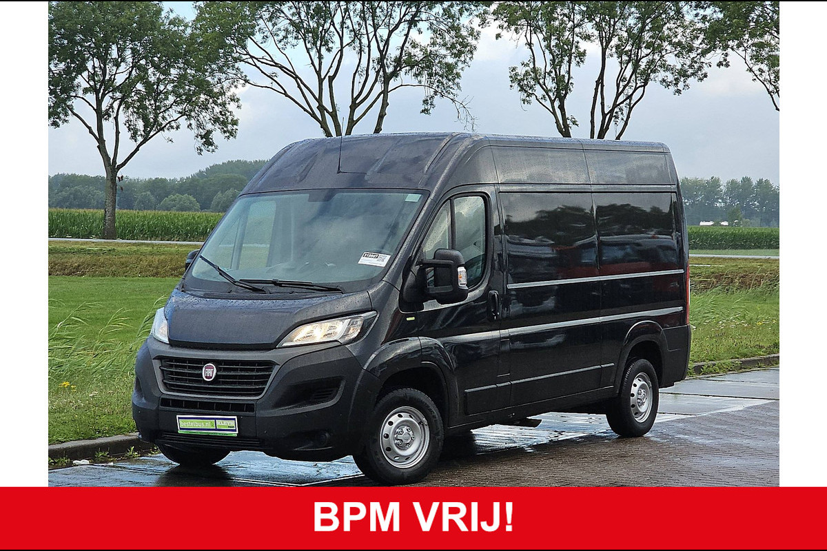 Fiat Ducato 30 2.3 MultiJet L2H2 Navi Euro6 NAP Airco/ECC Trekhaak Camera 1e Eigenaar! Fiat Ducato 30 2.3 MultiJet L2H2 Navi Euro6 NAP Airco/ECC Trekhaak Camera 1e Eigenaar!