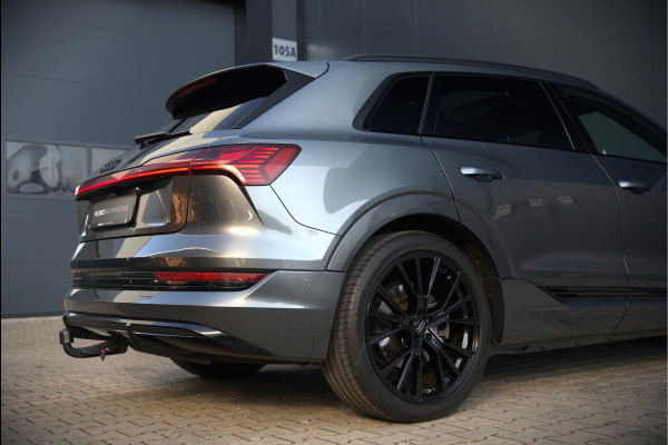 Audi e-tron e-tron 50 quattro S edition Black 71 kWh | S Line | Black Edition | Panoramadak | Memory Seats | Camera | Luchtvering | Adaptive Cruise Control | Keyless | Matrix LED | Leder | Stoelverwarming | NAP | BTW