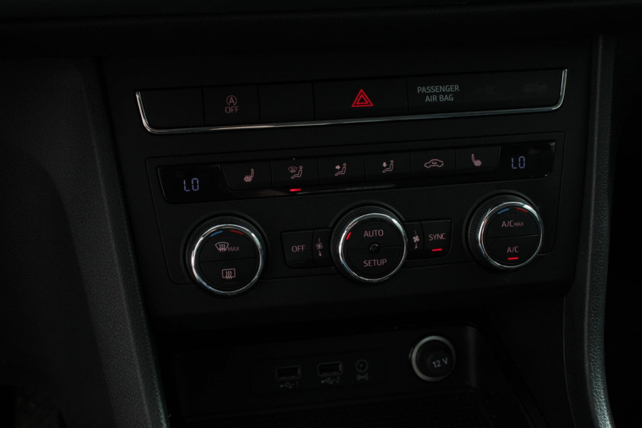Seat Ateca 1.5 TSI DSG Style | Navigatie | Apple Carplay/Android Auto | Cruise Control | Stoelverwarming | Elektrische Achterklep | Beats Audio |
