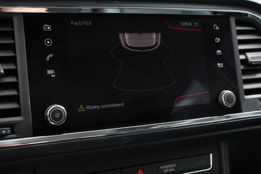 Seat Ateca 1.5 TSI DSG Style | Navigatie | Apple Carplay/Android Auto | Cruise Control | Stoelverwarming | Elektrische Achterklep | Beats Audio |