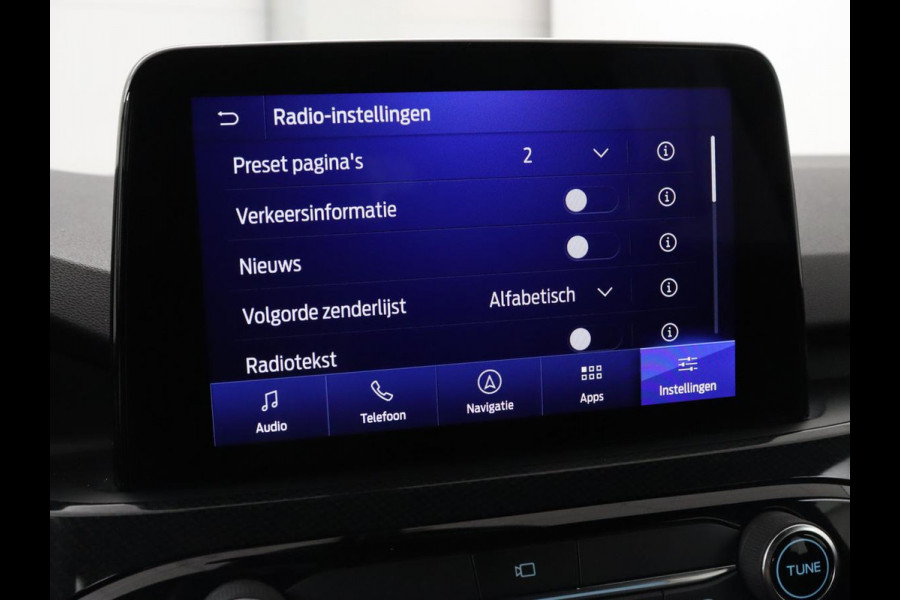 Ford Kuga 2.5 PHEV ST-Line | Trekhaak | Adaptive cruise | Camera | Carplay | Navigatie | Keyless | Full LED | Climate control