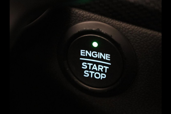Ford Kuga 2.5 PHEV ST-Line | Trekhaak | Adaptive cruise | Camera | Carplay | Navigatie | Keyless | Full LED | Climate control