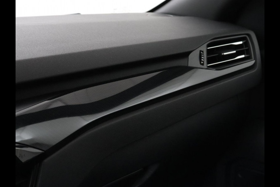 Ford Kuga 2.5 PHEV ST-Line | Trekhaak | Adaptive cruise | Camera | Carplay | Navigatie | Keyless | Full LED | Climate control