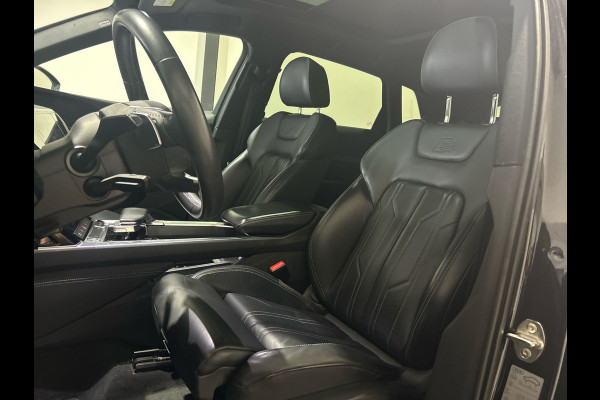 Audi e-tron e-tron 55 quattro advanced 95 kWh | Panoramadak | S-Line | Lederen bekleding