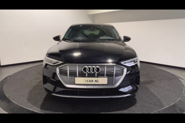 Audi e-tron e-tron 55 quattro advanced 95 kWh | Panoramadak | S-Line | Lederen bekleding