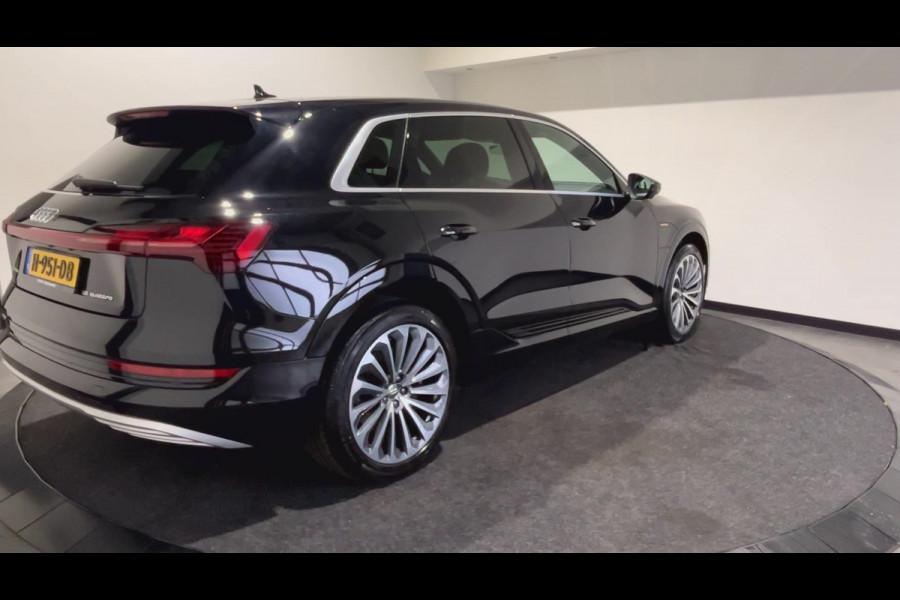 Audi e-tron e-tron 55 quattro advanced 95 kWh | Panoramadak | S-Line | Lederen bekleding