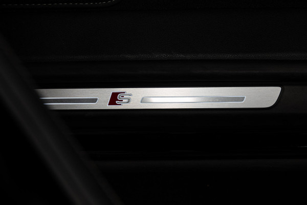 Audi SQ8 4.0 TFSI quattro *ABT / Vierwielbesturing / Bang & Olufsen / Panorama / HUD / Surround-view*