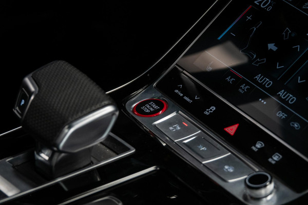 Audi SQ8 4.0 TFSI quattro *ABT / Vierwielbesturing / Bang & Olufsen / Panorama / HUD / Surround-view*
