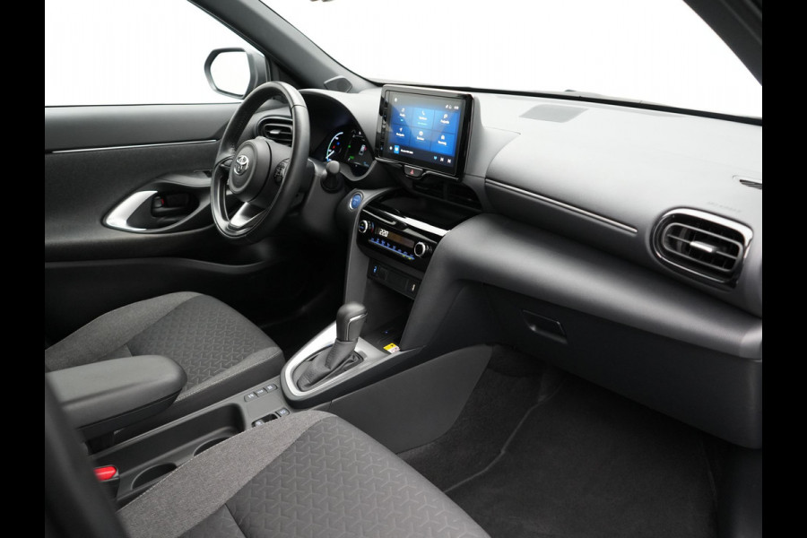 Toyota Yaris Cross 1.5 Hybrid Dynamic 116pk Dealer O.H | Navigatie | Camera | LED | Apple Carplay | Adaptive Cruise | Parkeersensoren | Stoelverwarming | DAB | Keyless |
