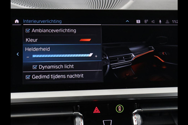 BMW 3-serie 330e Sport Line | Stoel & stuurverwarming | Adaptive cruise | Trekhaak | Sportstoelen | Carplay | Sfeerverlichting | Half leder | Navigatie | Full LED | PHEV