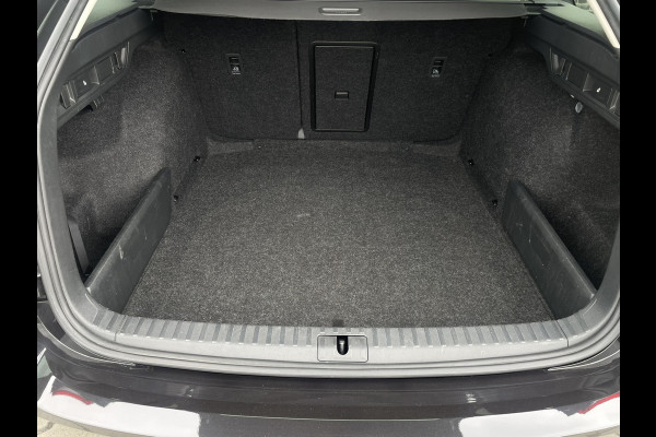 Škoda Octavia Combi 1.5 e-TSI Business Edition Plus Trekhaak | Virtual Cockpit | LED | Navi | Carplay
