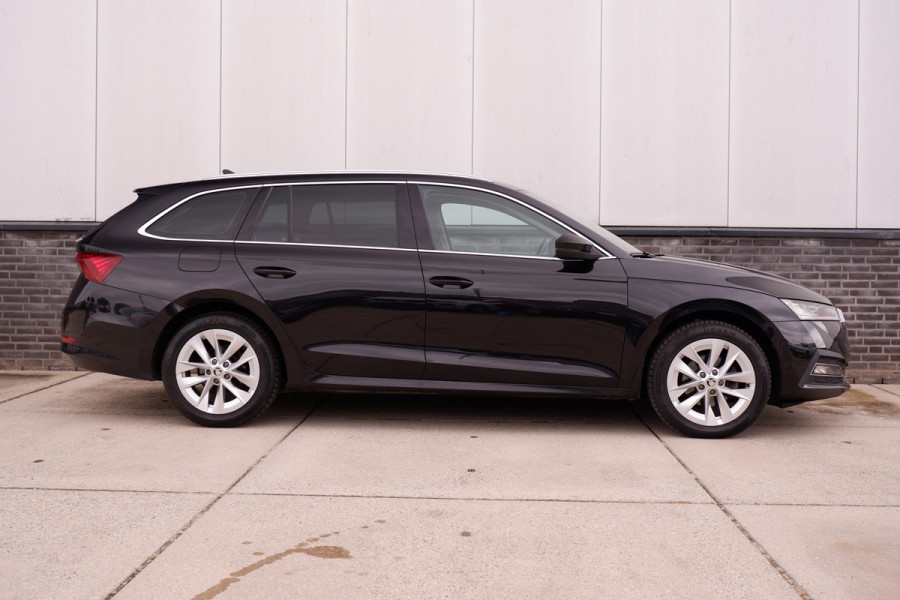 Škoda Octavia Combi 1.5 e-TSI Business Edition Plus Trekhaak | Virtual Cockpit | LED | Navi | Carplay