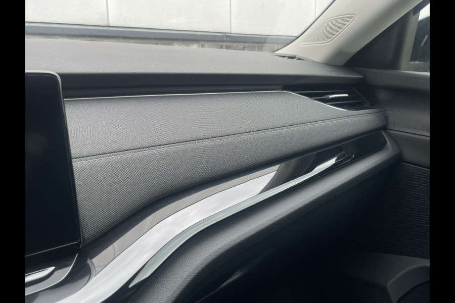 Škoda Octavia Combi 1.5 e-TSI Business Edition Plus Trekhaak | Virtual Cockpit | LED | Navi | Carplay