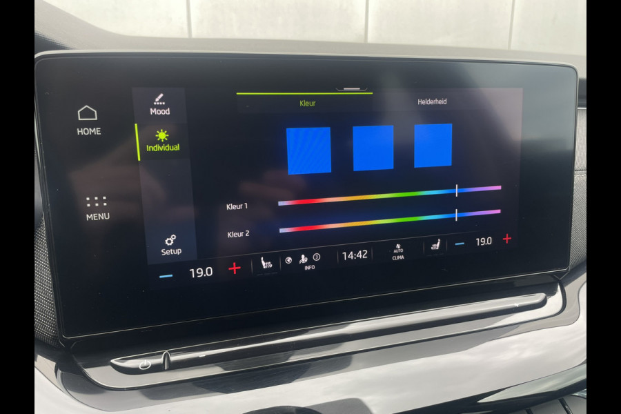 Škoda Octavia Combi 1.5 e-TSI Business Edition Plus Trekhaak | Virtual Cockpit | LED | Navi | Carplay