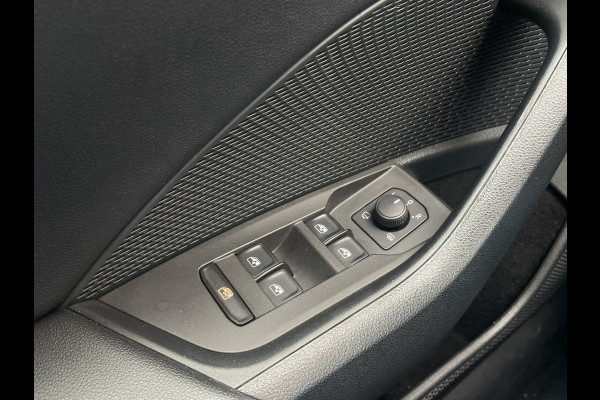 Škoda Octavia Combi 1.5 e-TSI Business Edition Plus Trekhaak | Virtual Cockpit | LED | Navi | Carplay