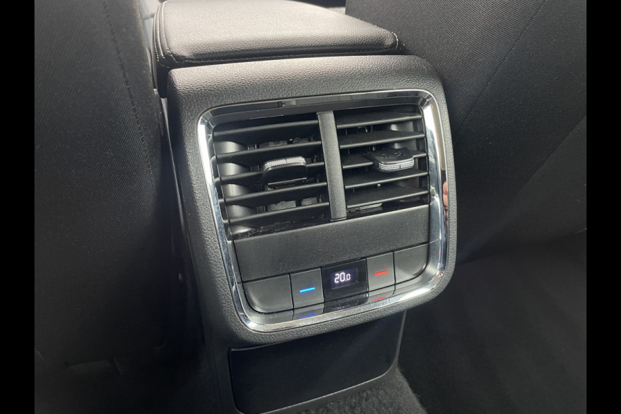Škoda Octavia Combi 1.5 e-TSI Business Edition Plus Trekhaak | Virtual Cockpit | LED | Navi | Carplay