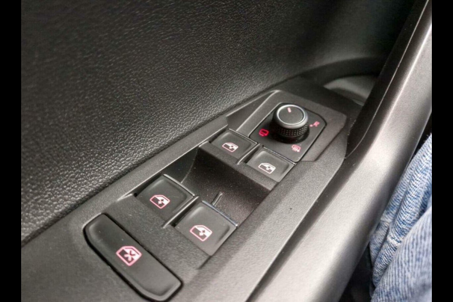 Volkswagen Polo 1.6 TDI 2x R-Line Pano Virtual DSG CarPlay NAP