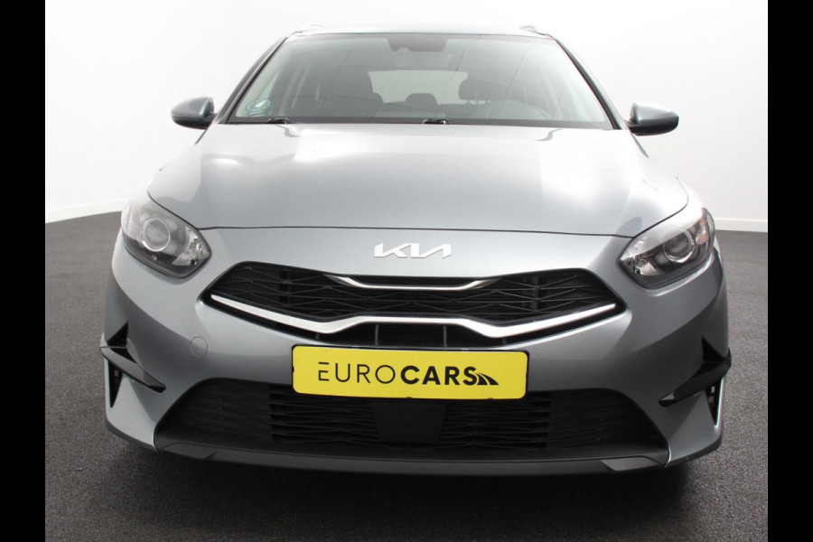 Kia Ceed Sportswagon 1.5 T-GDi 160pk Prestige Navigatie Apple Carplay/Android Auto Camera Stoel- en stuurverwarming Cruise Control Climate Control Start/Stop systeem Getinte ramen