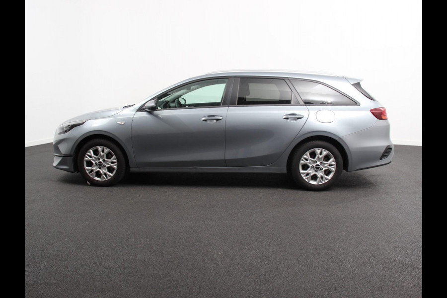 Kia Ceed Sportswagon 1.5 T-GDi 160pk Prestige Navigatie Apple Carplay/Android Auto Camera Stoel- en stuurverwarming Cruise Control Climate Control Start/Stop systeem Getinte ramen