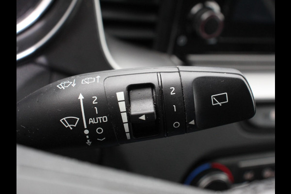 Kia Ceed Sportswagon 1.5 T-GDi 160pk Prestige Navigatie Apple Carplay/Android Auto Camera Stoel- en stuurverwarming Cruise Control Climate Control Start/Stop systeem Getinte ramen