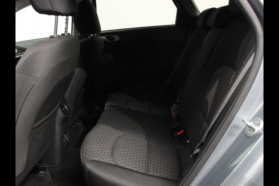 Kia Ceed Sportswagon 1.5 T-GDi 160pk Prestige Navigatie Apple Carplay/Android Auto Camera Stoel- en stuurverwarming Cruise Control Climate Control Start/Stop systeem Getinte ramen