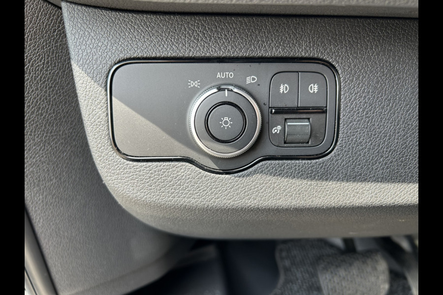 Mercedes-Benz Sprinter 317 CDI L2 H2 PRO / LED / MBUX 10.25 / Navigatie / Camera / Parkeersensoren / Cruise control / Airco / 270 Graden achterdeuren