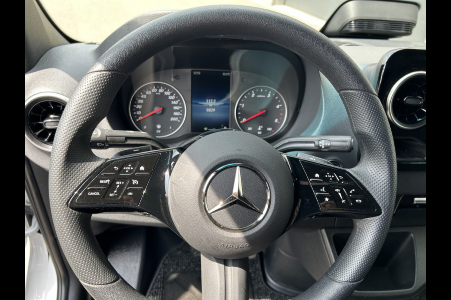 Mercedes-Benz Sprinter 317 CDI L2 H2 PRO / LED / MBUX 10.25 / Navigatie / Camera / Parkeersensoren / Cruise control / Airco / 270 Graden achterdeuren