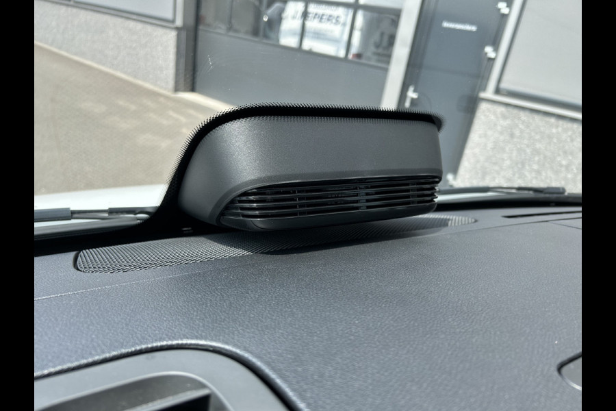 Mercedes-Benz Sprinter 317 CDI L2 H2 PRO / LED / MBUX 10.25 / Navigatie / Camera / Parkeersensoren / Cruise control / Airco / 270 Graden achterdeuren